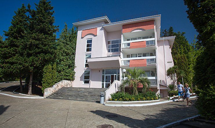 *Санаторий "Магадан" г.Сочи